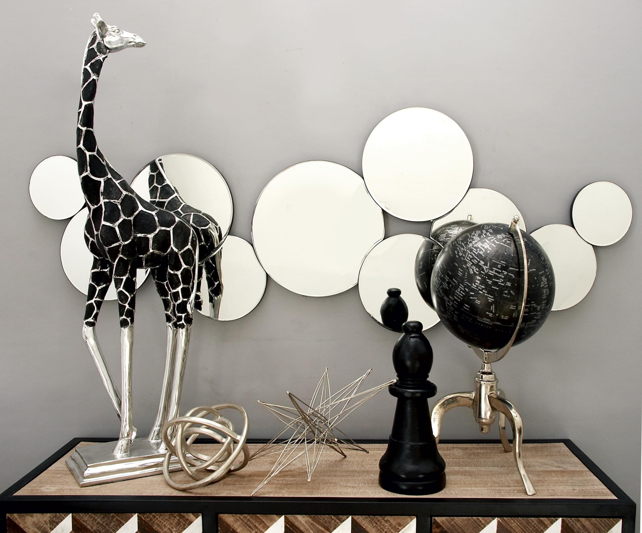 Amazon.com: Deco 79 Glass Room Wall Mirror Bubble Cluster